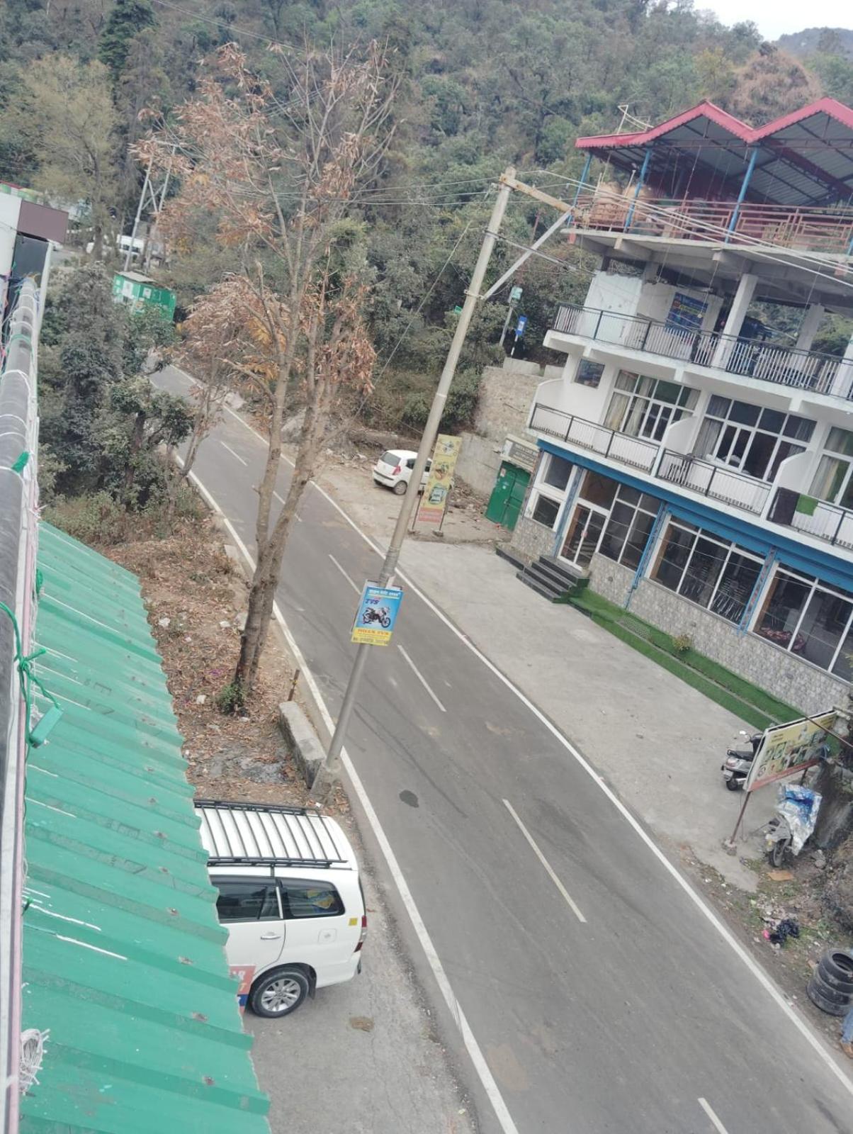 Jbk Hotel Mussoorie- Near Jw Marriott Hotel Exterior foto